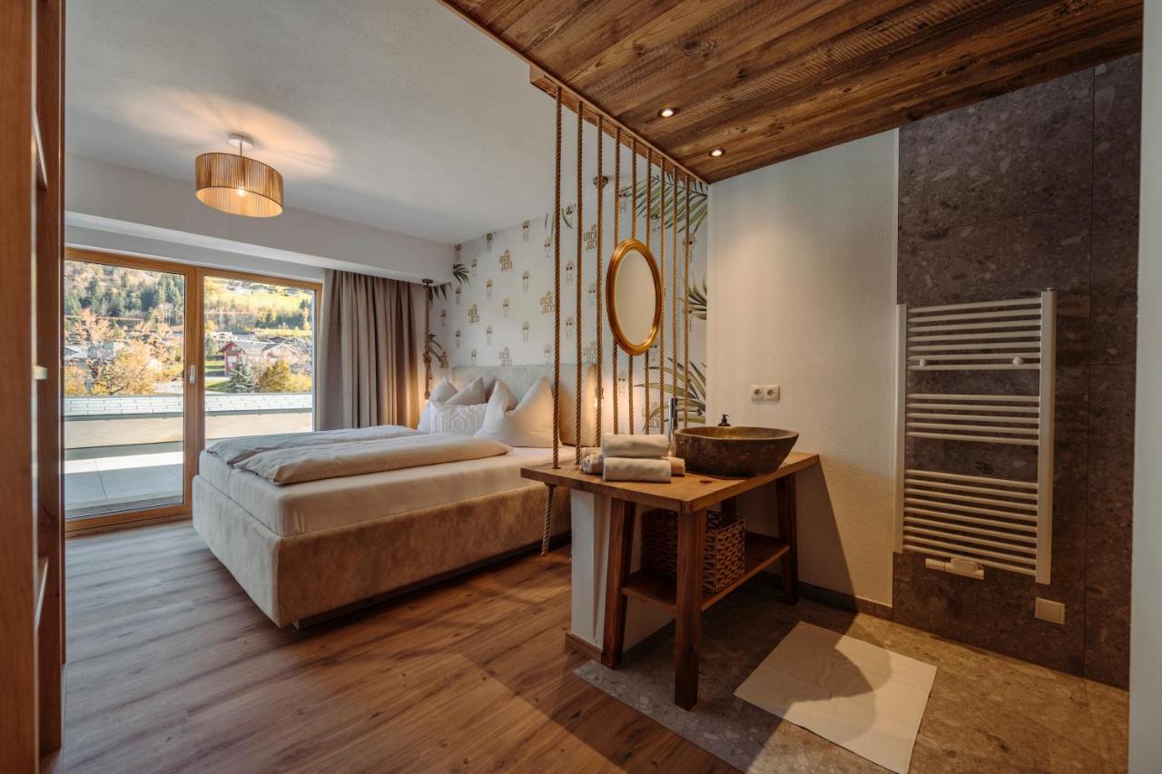 Uncle Jacks Hotell Flachau Exteriör bild