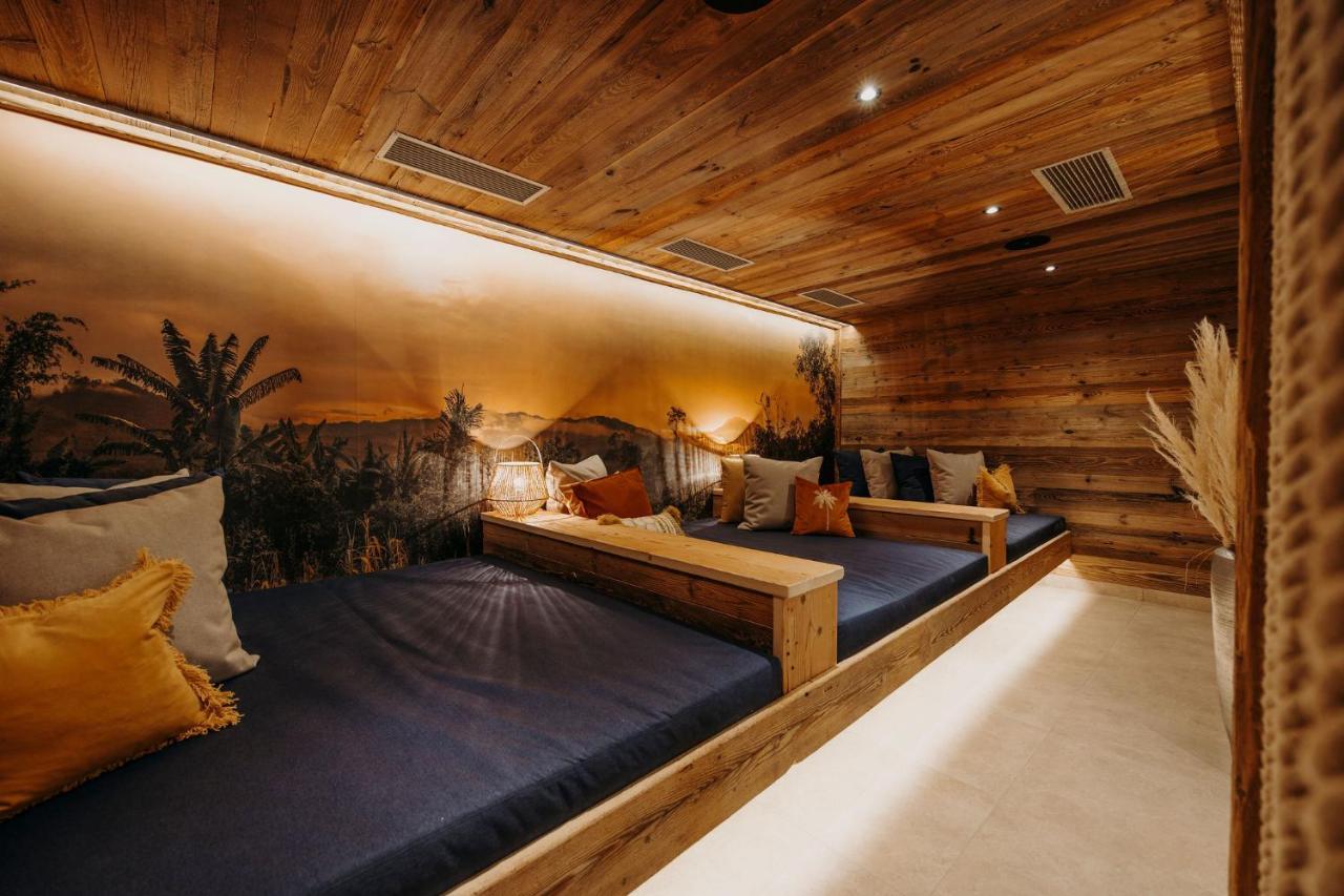 Uncle Jacks Hotell Flachau Exteriör bild