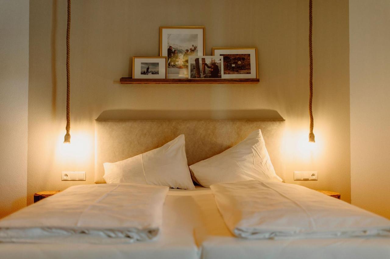 Uncle Jacks Hotell Flachau Exteriör bild